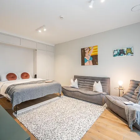 New By The River, W-balcony & Ac By Cohost